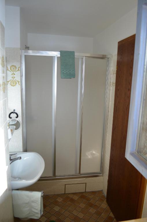 Hotel-Pension-Ostler Bad Wiessee Phòng bức ảnh